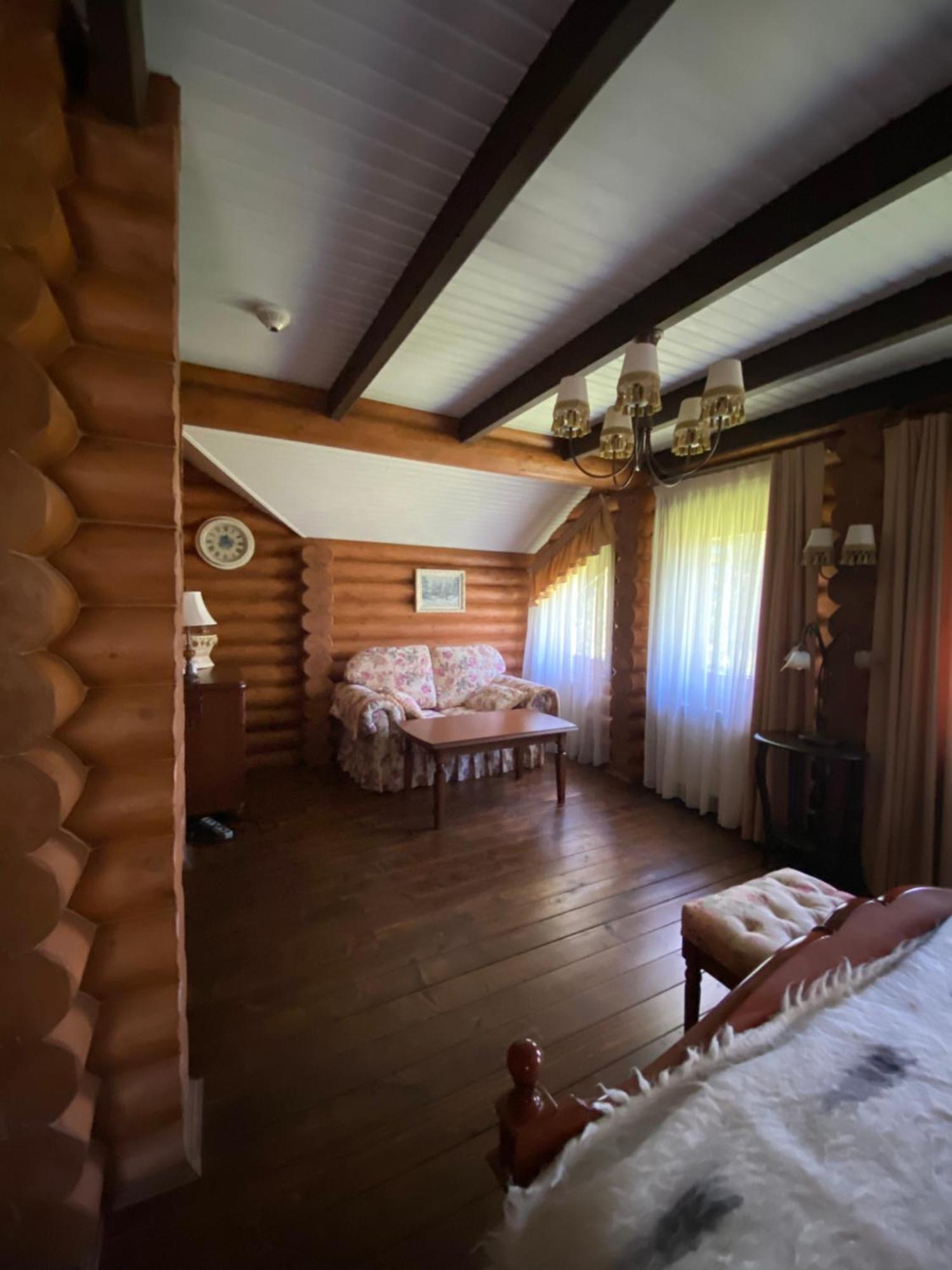Relaxation In Guta Гута Покращене Шале Exterior foto
